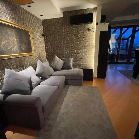 Attico Con Vista Spettacolare E Jacuzzi Apartment Болоня Екстериор снимка